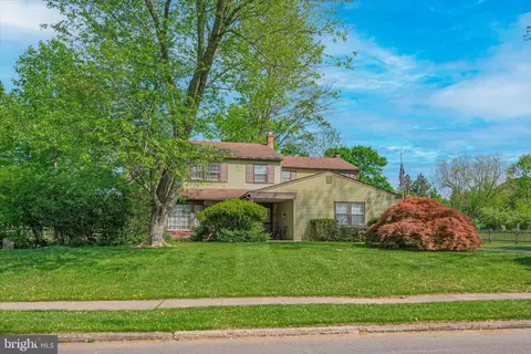 109 Barberry Rd, North Wales, PA 19454