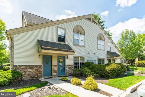 901 Foxmeadow Drive #CONDO 901, Royersford, PA 19468