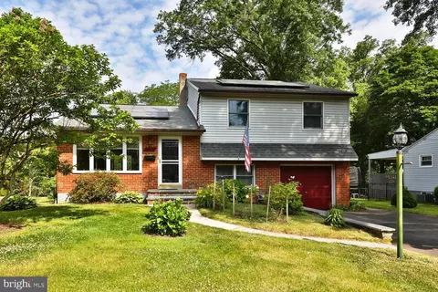 1832 N Hills Ave, Willow Grove, PA 19090