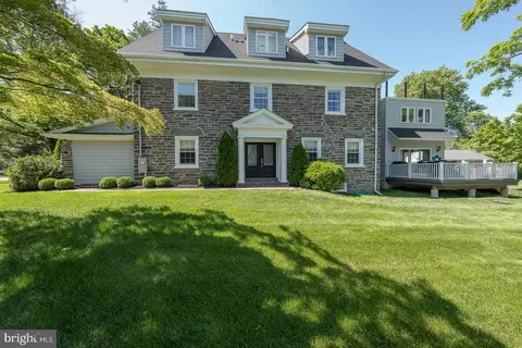 79 E Wynnewood Rd, Merion Station, PA 19066