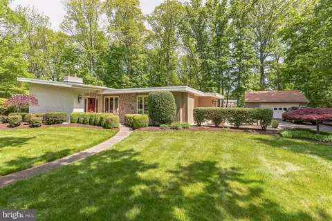 725 Tennis Ave, Ambler, PA 19002