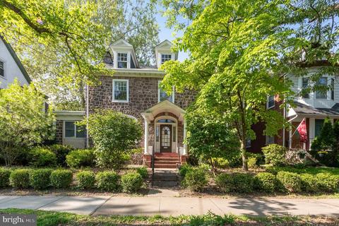 1134 E High St, Pottstown, PA 19464