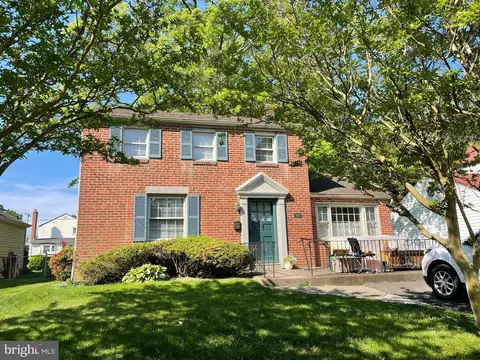 410 Evans Ave, Willow Grove, PA 19090