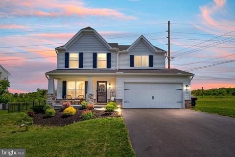 100 Hayward St, Pottstown, PA 19464