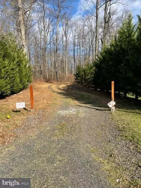 1016 Valley View Dr, Ambler, PA 19002