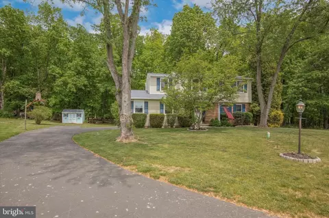 1804 Dutchmans Cir, Harleysville, PA 19438