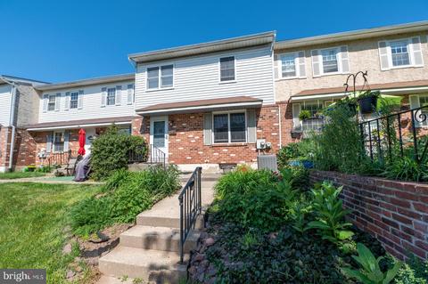 2010 Whitpain Hls, Blue Bell, PA 19422