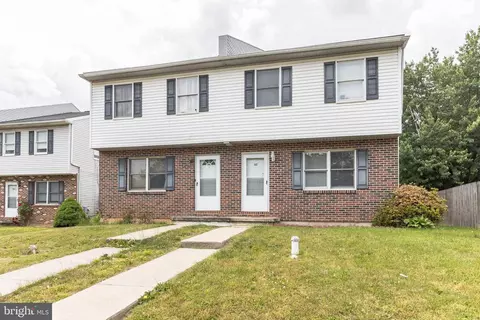 827 Poplar St, Pottstown, PA 19464