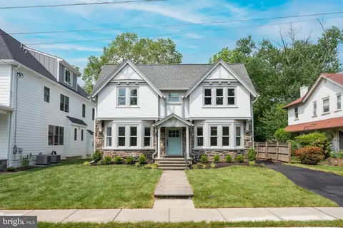 230 Dudley Ave, Narberth, PA 19072