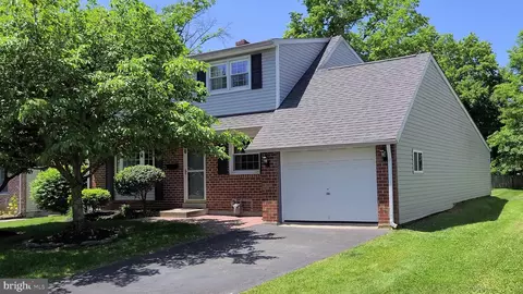 484 Wade Ave, Lansdale, PA 19446