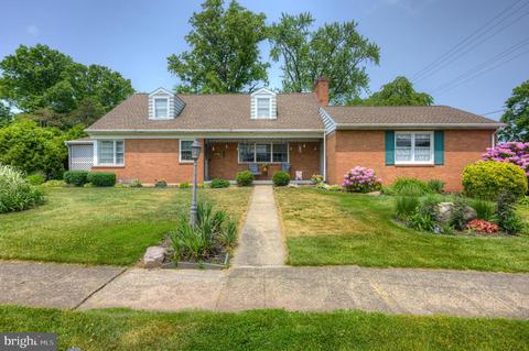 1091 N Washington St, Pottstown, PA 19464