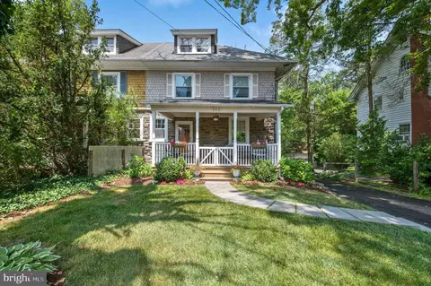 242 Edge Hill Rd, Glenside, PA 19038