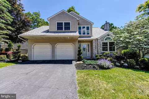 52 Casselberry Dr, Norristown, PA 19403