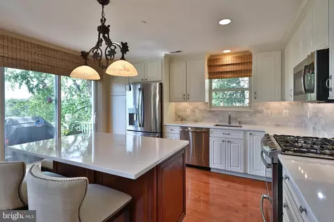 143 Timothy Cir, Wayne, PA 19087 photo 8