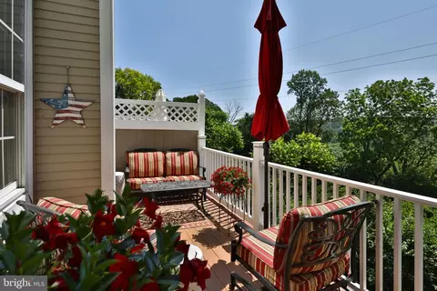 143 Timothy Cir, Wayne, PA 19087 photo 9