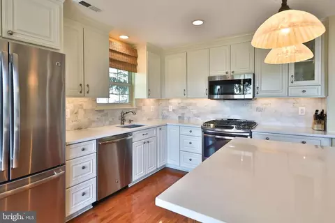 143 Timothy Cir, Wayne, PA 19087 photo 11