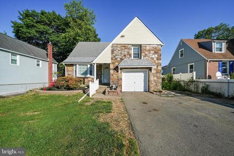 1216 East Ave, Abington, PA 19001
