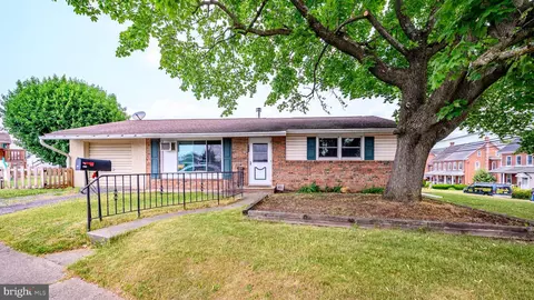 600 Washington St, Red Hill, PA 18076