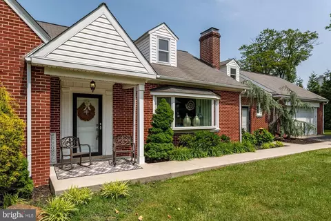 1407 Boyer Blvd, Norristown, PA 19401