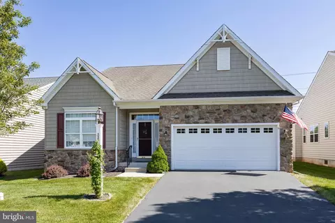 4337 Meadowridge Ln, Collegeville, PA 19426