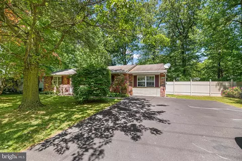 3231 Susquehanna Rd, Dresher, PA 19025