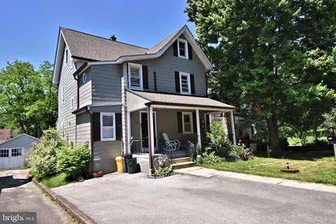 334 Locust Ave, Ardmore, PA 19003