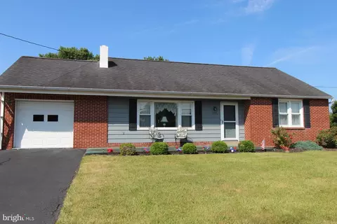 858 Allentown Rd, Telford, PA 18969