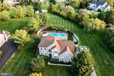 122 Gateshead Way, Phoenixville, PA 19460