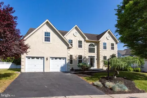 1438 Evansbrooke Ln, Limerick, PA 19468