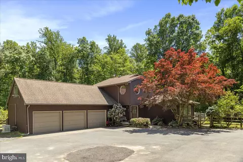 2541 Finn Rd, Perkiomenville, PA 18074