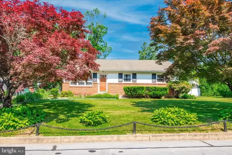 108 Logan Ave, Glenside, PA 19038