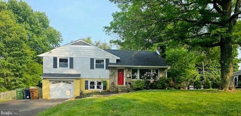316 Garden Rd, Oreland, PA 19075