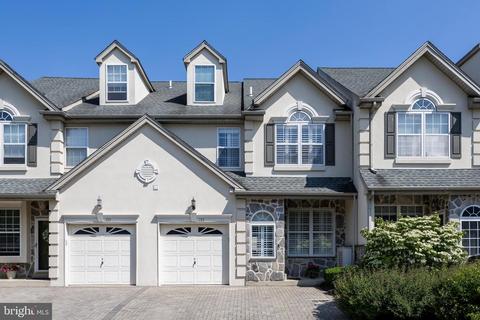 153 Center Point Ln, Lansdale, PA 19446