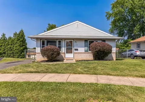 2955 Gohn Dr, Willow Grove, PA 19090