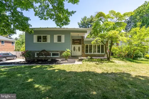 1123 Gainsboro Rd, Bala Cynwyd, PA 19004