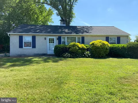 1826 Wayne Dr, Norristown, PA 19403