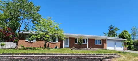 922 Tannerie Run Rd, Ambler, PA 19002