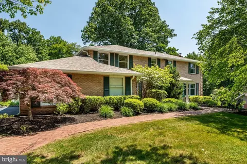 309 Whitemarsh Valley Rd, Fort Washington, PA 19034