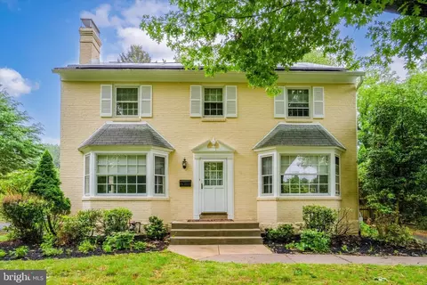 7807 Gayle Rd, Cheltenham, PA 19012