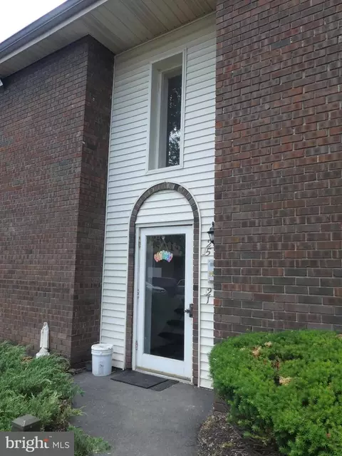 21 Kings Ct #21, Hatboro, PA 19040