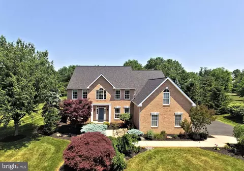 1039 Springhouse Dr, Ambler, PA 19002