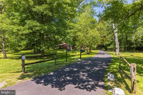 706 Tookany Creek Pkwy, Cheltenham, PA 19012