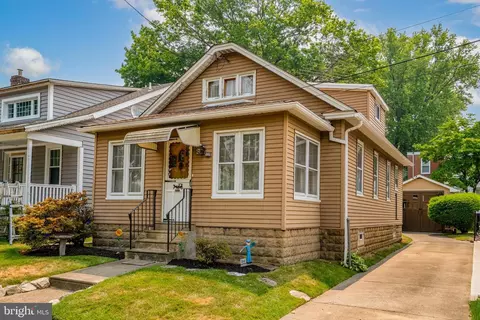 212 Church Rd, Rockledge, PA 19046
