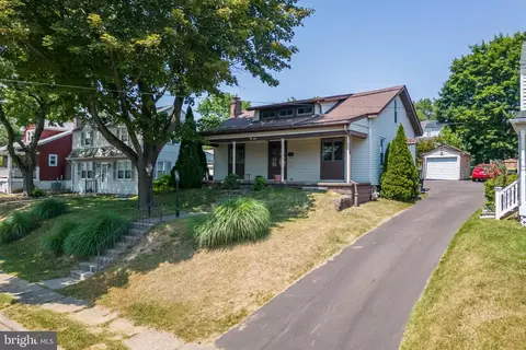 405 Inman Ter, Willow Grove, PA 19090
