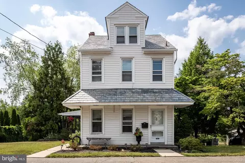 535 State St, Pottstown, PA 19464
