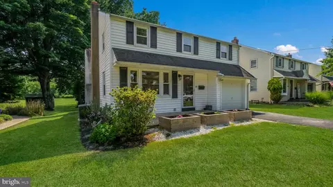 139 Spring Ave, Hatboro, PA 19040