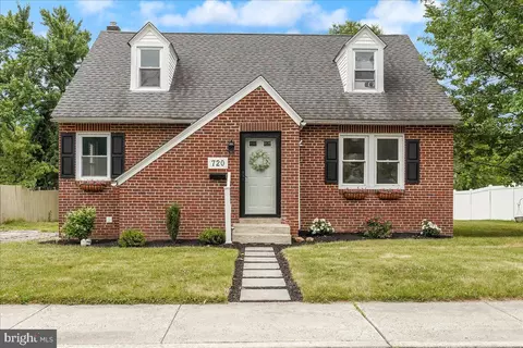 720 W Race St, Pottstown, PA 19464