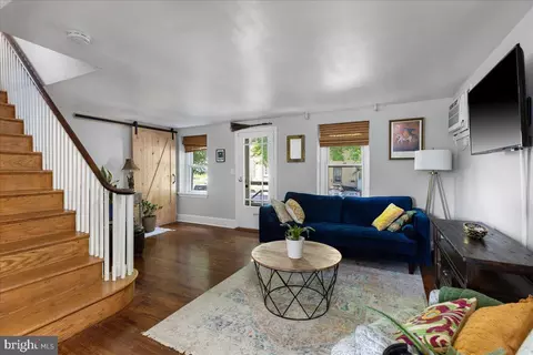 240 W 6th Ave, Conshohocken, PA 19428