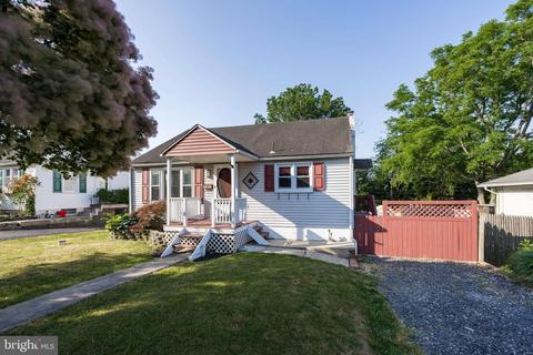 352 W King St, Pottstown, PA 19464