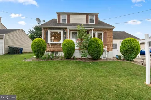 753 Maple Ave, Glenside, PA 19038